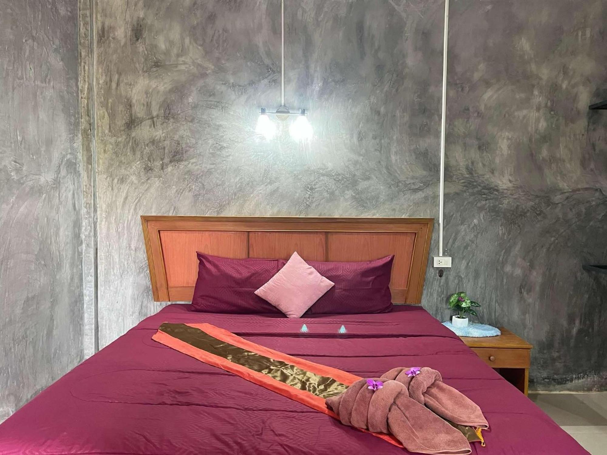 Lanta Natural Hut Garden Ko Lanta Dış mekan fotoğraf